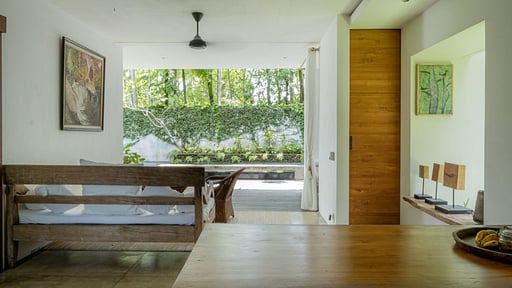 Villa Flores Ubud Salle à manger