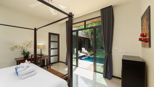 Villa Flores Bedroom 3