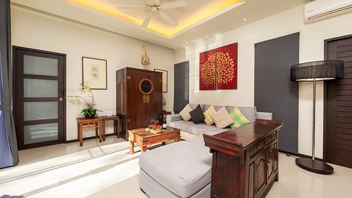 Villa Flores Living room