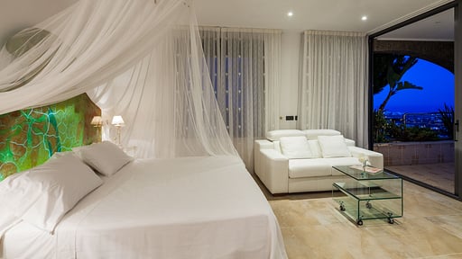 Villa Fluxe Schlafzimmer 4