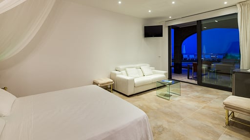 Villa Fluxe Schlafzimmer 4