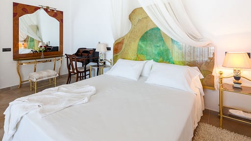 Villa Fluxe Schlafzimmer 4
