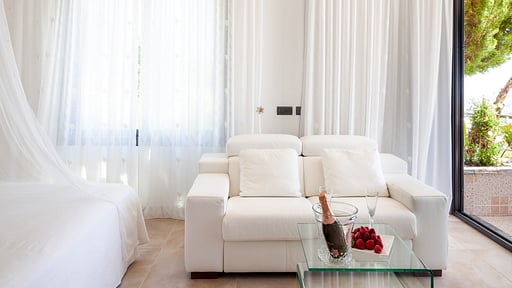 Villa Fluxe Schlafzimmer 4