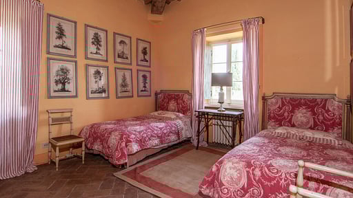 Villa Fontanelle 10 Bedroom 5