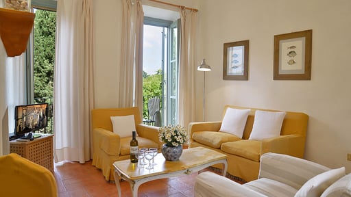 Villa Fontanili Ginepro Soggiorno