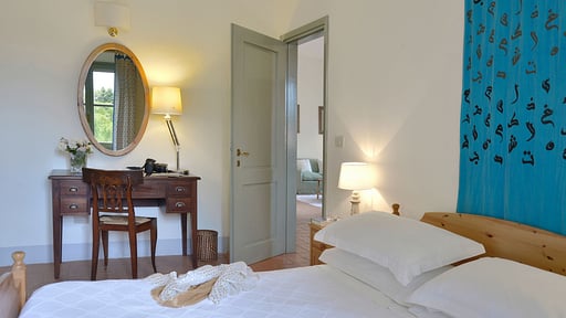 Villa Fontanili Leccio Bedroom 1