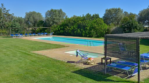 Villa Fontanili Leccio Swimming pool