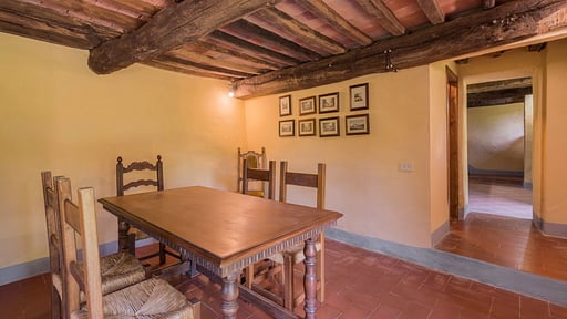 Villa Fonte Nuova Dining area 2