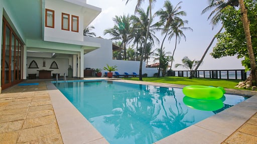 Villa Footprints Swimming pool