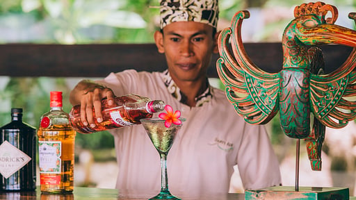 Villa Forever Santai Villa staff