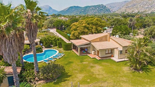 Villa Francisco Drone pictures