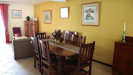 Villa Frangipane Dining area