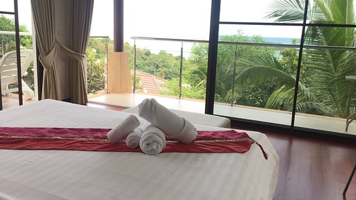 Villa Frangipani Choeng Mon Bedroom 1