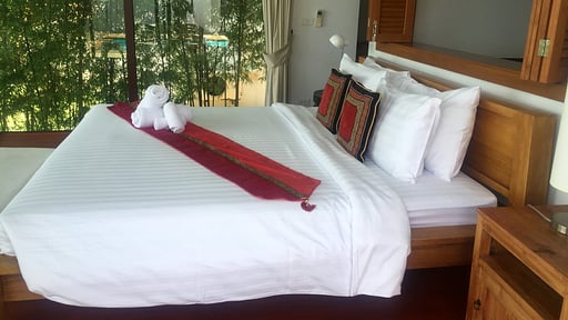 Villa Frangipani Choeng Mon Bedroom 1