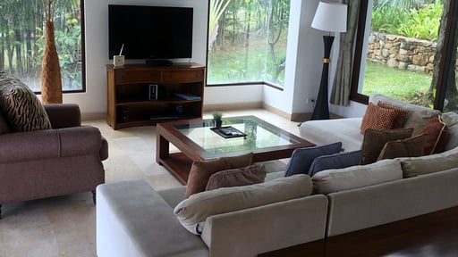 Villa Frangipani Choeng Mon Living room