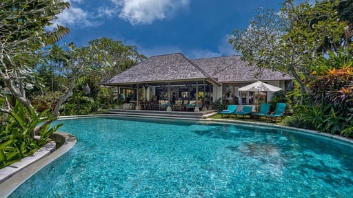 Villa Frangipani