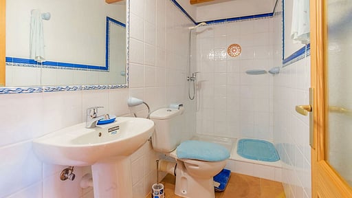 Villa Frares Bedroom 1