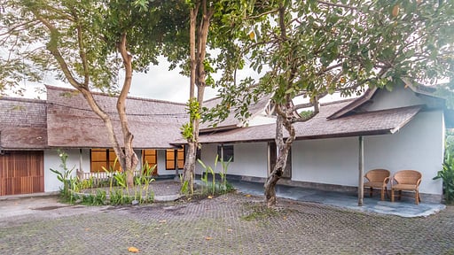 Villa Galante Parking areas