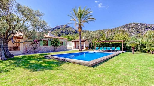 Villa Can Gallardo Бассейн