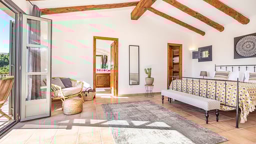 Garden Mar Bedroom 1