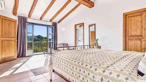 Garden Mar Bedroom 1