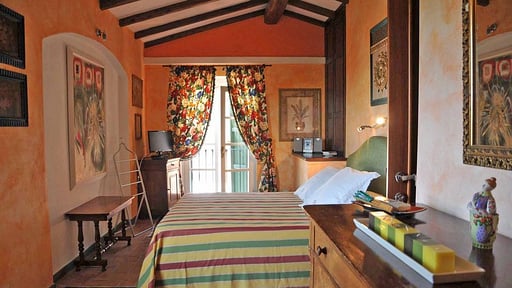 Villa Gardenia Liguria Bedroom 2