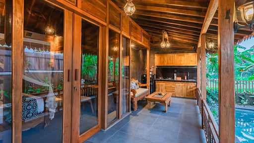 Villa Garis Laksmi Kayu West Living room