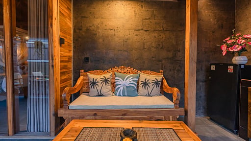 Villa Garis Laksmi Kayu West Living room