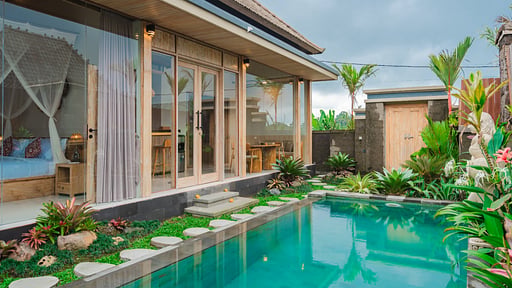 Villa Garis Laksmi Piscina