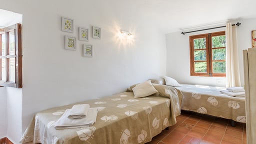 Villa Garroverar Schlafzimmer 2