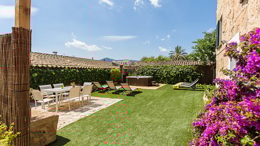 Villa Garroverar Andere