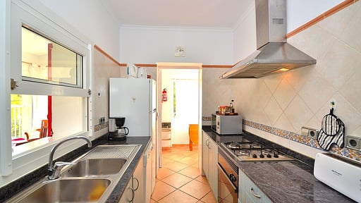 Villa Gaury Кухня