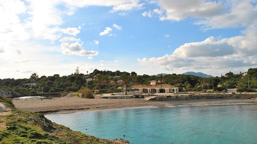 Villa Gaury Окрестности