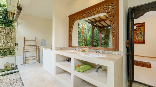 Villa Gembira Bedroom 1
