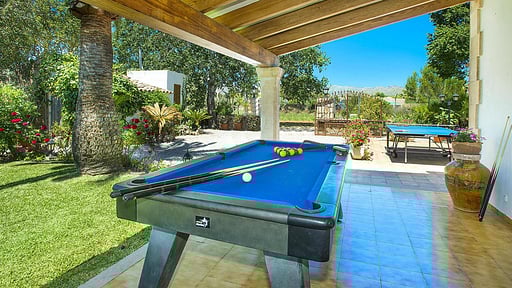 Villa Geranios Billiard