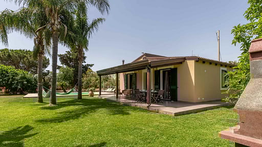 Villa Giardino Garden