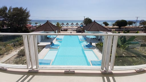 Villa Gili Bali Beach Schwimmbad 1