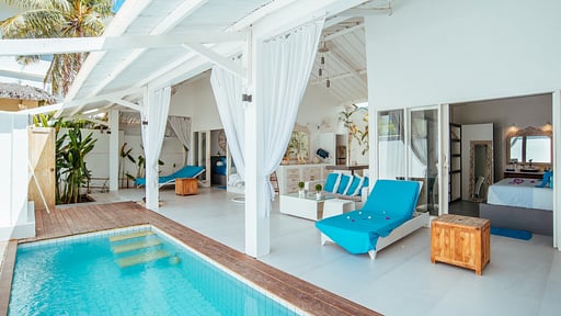 Villa Gili Bali Beach Schwimmbad 2