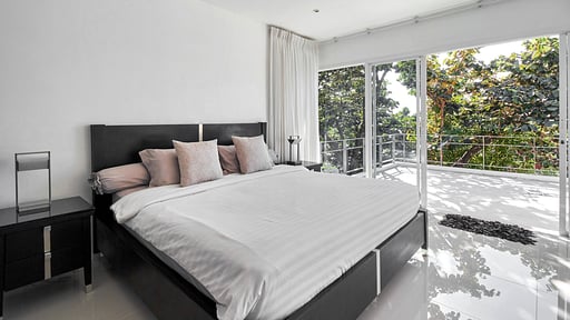 Villa Ginborn Bedroom 1