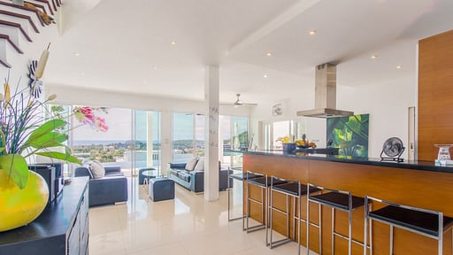 Villa Ginborn Kitchen