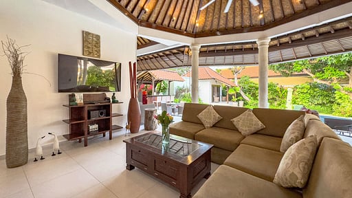 Villa Ginger Living room
