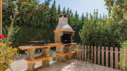 Manyani BBQ equipment