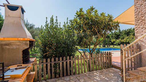 Manyani BBQ equipment