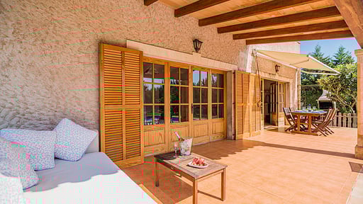 Manyani Terrace/Veranda