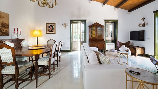 Villa Gira Sole Dining area