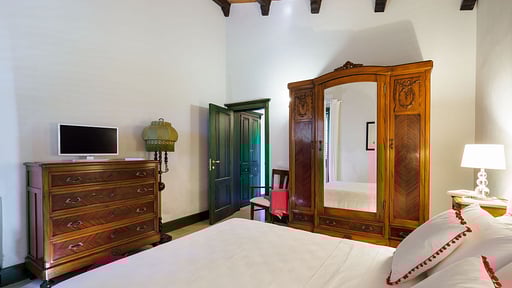 Villa Gira Sole Bedroom 1