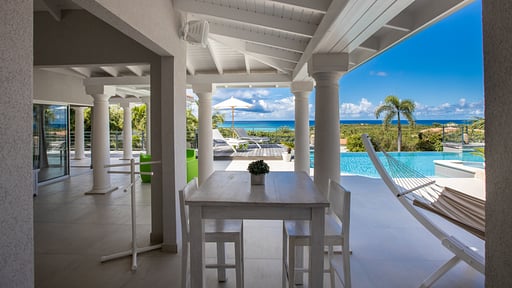 Villa Giselle Dining area
