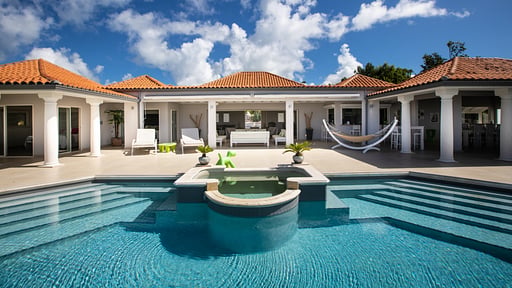 Villa Giselle Swimming pool