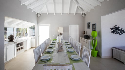 Villa Giselle Dining area