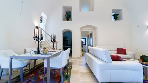 Villa Giulia Dining area